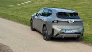 Crisis in Munich: BMW Initiates Massive Restructuring Amidst Profit Plunge and Chinese Market Headwinds