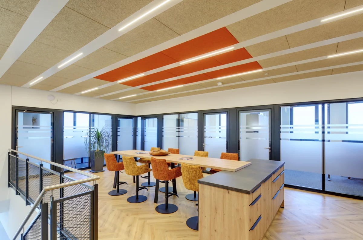 High-Efficiency Architecture: Decoding the 90% Autarky Benchmark in Memmingen